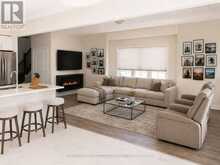 460 BEECHWOOD FOREST LANE | Gravenhurst Ontario | Slide Image Three
