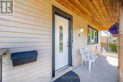 18 GLENGROVE AVENUE | Hamilton Ontario | Slide Image Five