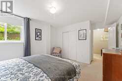 8 - 15 CHELTENHAM ROAD | Barrie Ontario | Slide Image Eight