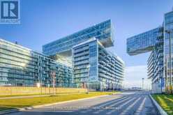 918 - 29 QUEENS QUAY E | Toronto Ontario | Slide Image Thirty