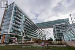 815 - 39 QUEENS QUAY E | Toronto Ontario | Slide Image One