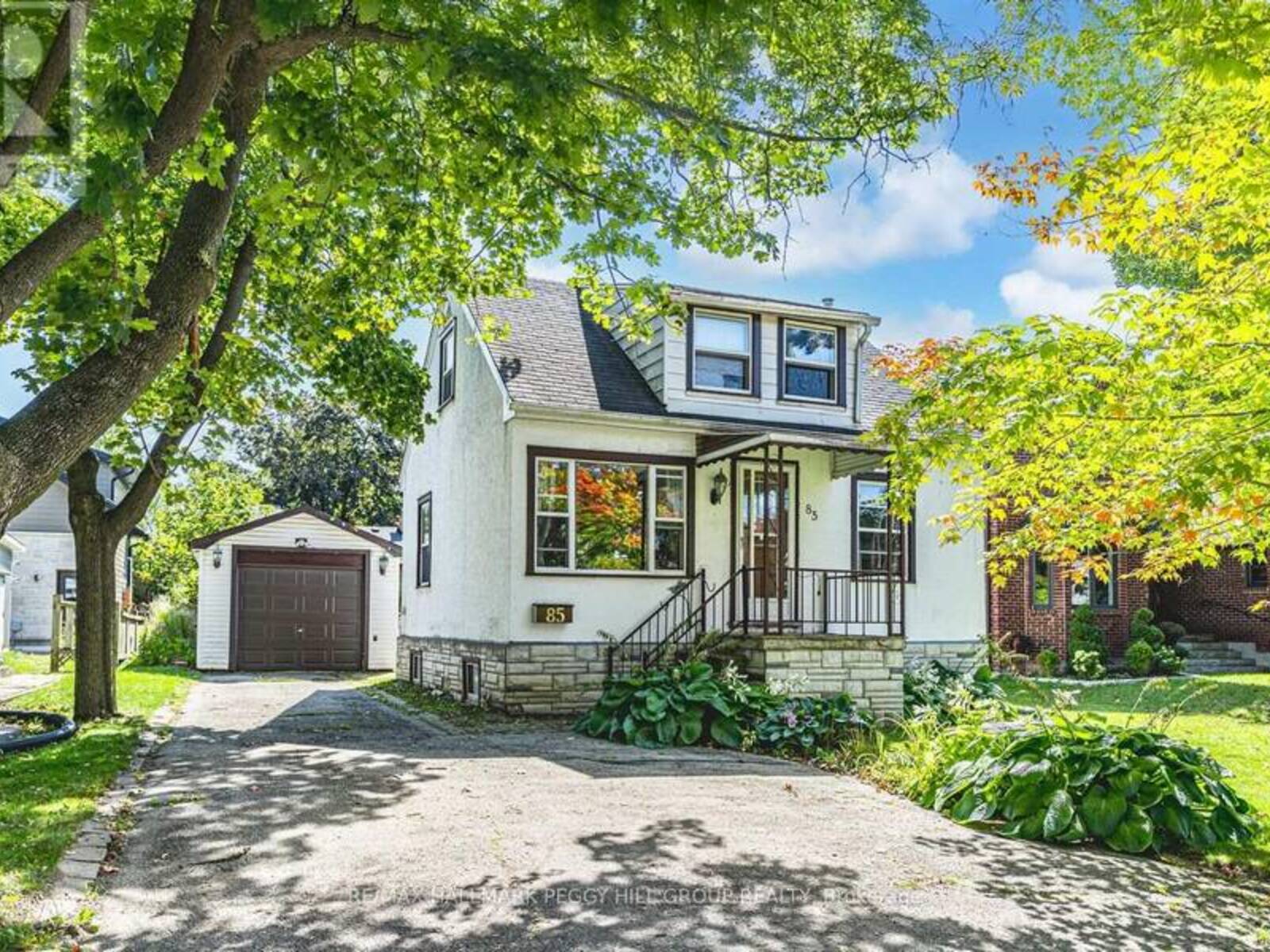 85 TYLER STREET, Aurora, Ontario L4G 2N4