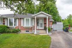 629B SETTLERSFIELD COURT | Waterloo Ontario | Slide Image Three