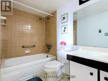 410 - 8591 RIVERSIDE DRIVE E | Windsor Ontario | Slide Image Nineteen