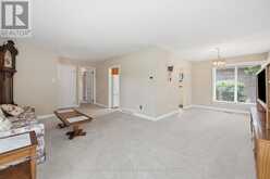 484 GRAND BOULEVARD | Oakville Ontario | Slide Image Eleven