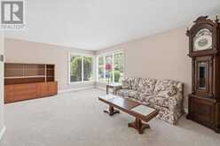 484 GRAND BOULEVARD | Oakville Ontario | Slide Image Nine