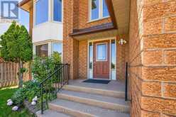 15 TALIA COURT | Hamilton Ontario | Slide Image Thirty-one