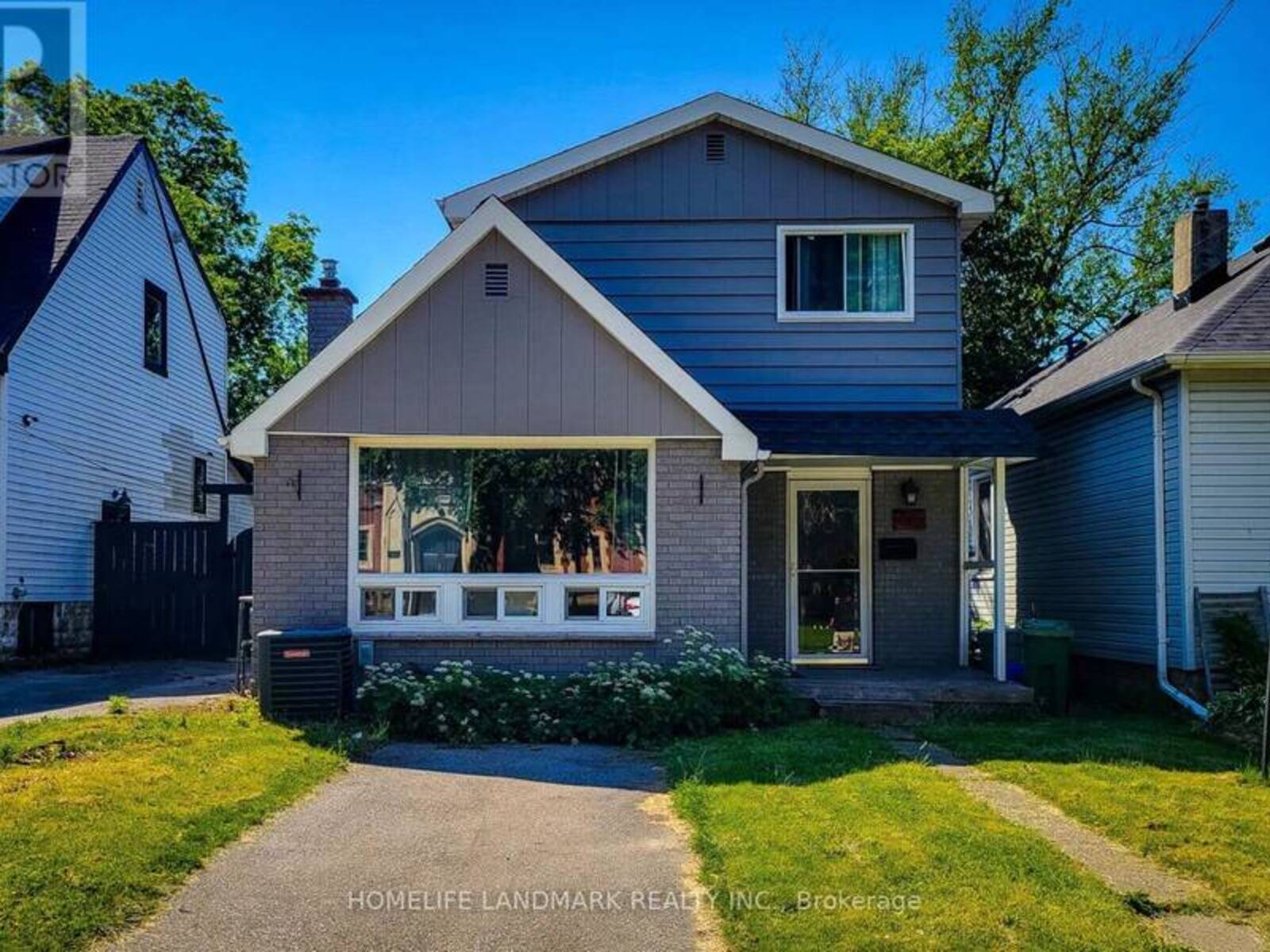 242 BOWMAN STREET, Hamilton, Ontario L8S 2V2