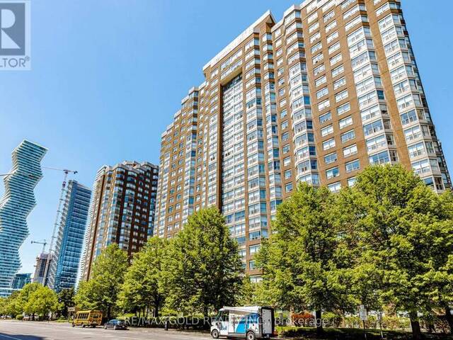 PH 201 - 325 WEBB DRIVE Mississauga Ontario, L5B 3Z9 - 3 Bedrooms Condo For Sale