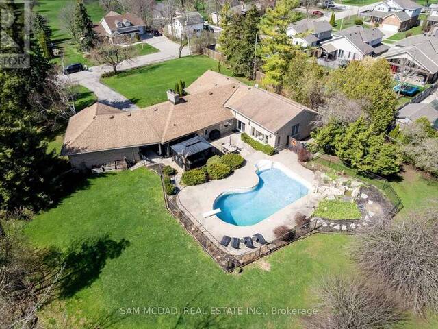 477 FAIRVIEW STREET Wilmot Ontario, N3A 1M6 - 5 Bedrooms Home For Sale