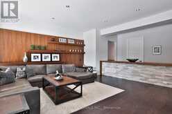 262 MAPLE GROVE DRIVE | Oakville Ontario | Slide Image Eighteen
