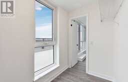 725 - 2300 ST CLAIR AVENUE W | Toronto Ontario | Slide Image Twenty