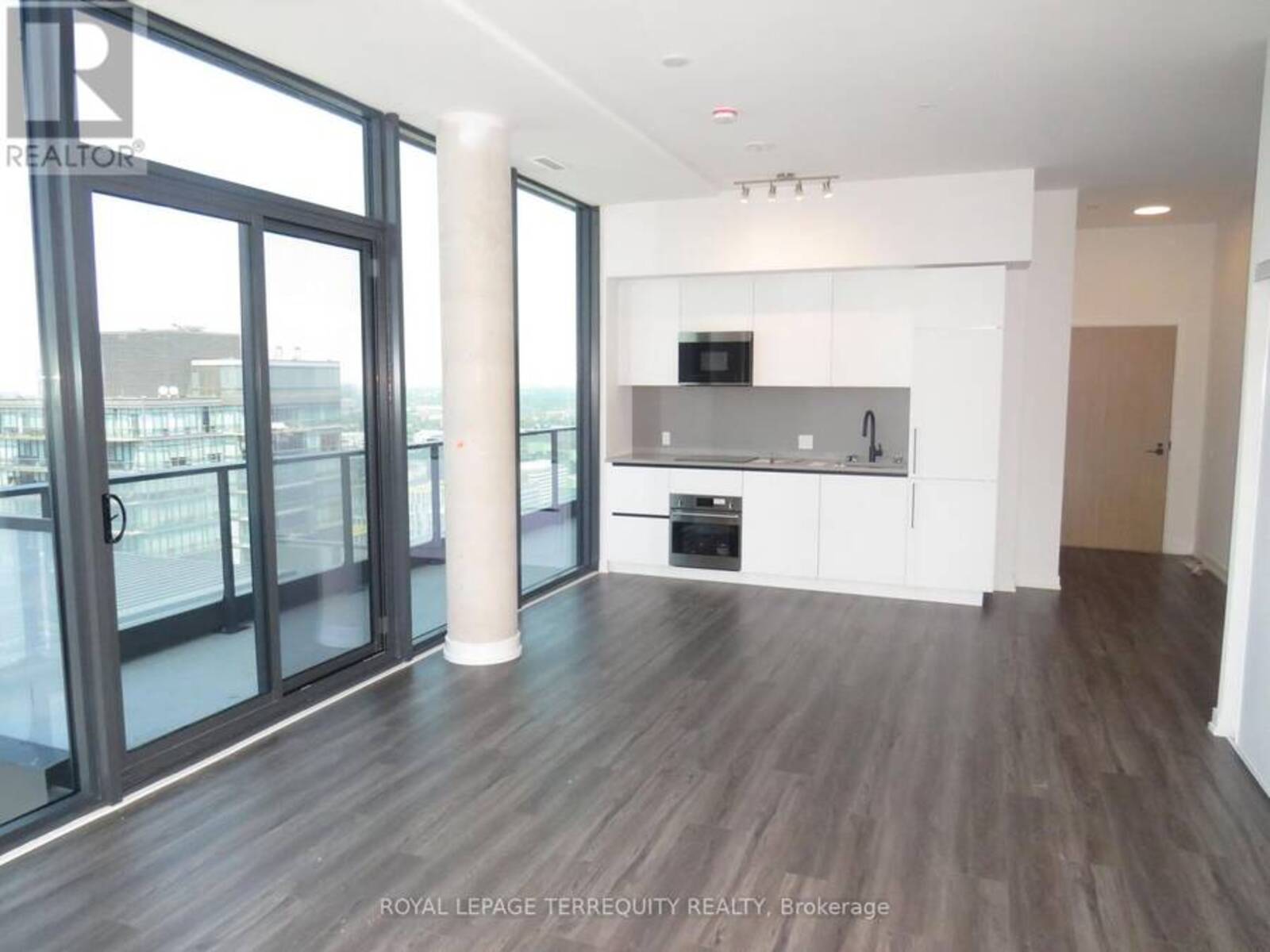 3304 - 35 PARLIAMENT STREET, Toronto, Ontario M5A 0Z5