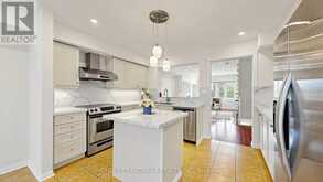 70 SANCTUARY WAY | Markham Ontario | Slide Image Seven