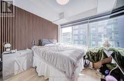 4909 - 125 BLUE JAYS WAY | Toronto Ontario | Slide Image Thirty-two