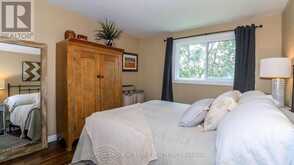 18 JILL'S COURT | Barrie Ontario | Slide Image Twelve
