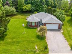 3 HENRY STREET Amaranth Ontario, L9W 3Z1