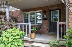 21 - 100 BEDDOE DRIVE | Hamilton Ontario | Slide Image Three