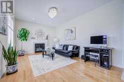 5 BONHEUR ROAD | Markham Ontario | Slide Image Sixteen