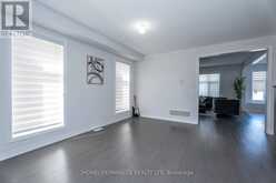 5 AINSLIE HILL CRESCENT | Georgina Ontario | Slide Image Nine