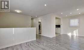 7 CHAMPLAIN BOULEVARD | Lindsay Ontario | Slide Image Three