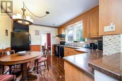 48 GREENGROVE CRESCENT | Toronto Ontario | Slide Image Nine