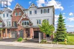 90 MAGPIE WAY | Whitby Ontario | Slide Image Two