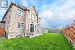 28 PENDERGAST COURT | Brampton Ontario | Slide Image Fifty