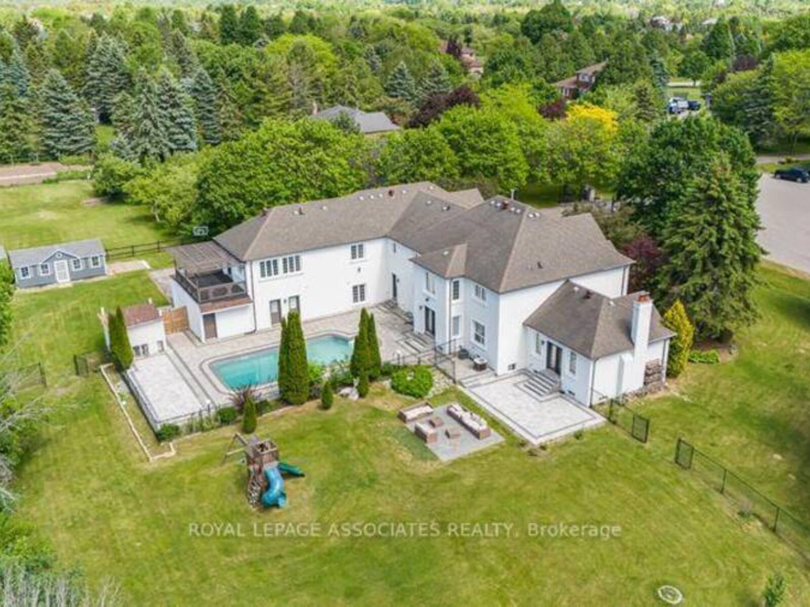 69 RAEVIEW DRIVE, Whitchurch-Stouffville, Ontario L4A 3G7