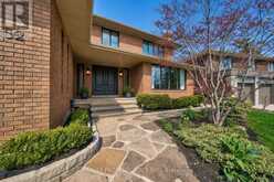 52 COURTSFIELD CRESCENT | Toronto Ontario | Slide Image Three