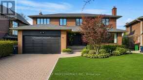 52 COURTSFIELD CRESCENT | Toronto Ontario | Slide Image One