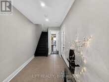 44 CEDAR LAKE CRESCENT | Brampton Ontario | Slide Image Five