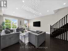 44 CEDAR LAKE CRESCENT | Brampton Ontario | Slide Image Eight