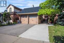301 KINGSBRIDGE GARDEN | Mississauga Ontario | Slide Image Two