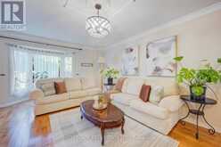 301 KINGSBRIDGE GARDEN | Mississauga Ontario | Slide Image Eight
