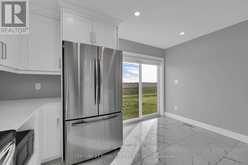 802 KEIL DRIVE | Chatham Ontario | Slide Image Seventeen