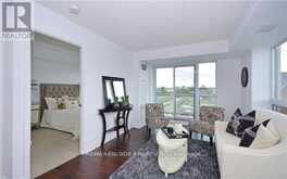 424 - 120 DALLIMORE CIRCLE | Toronto Ontario | Slide Image Nine