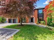 806 CLARENCE STREET E | Vaughan Ontario | Slide Image Two