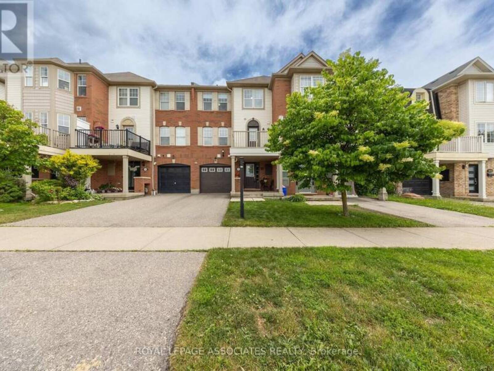 3123 STORNOWAY CIRCLE, Oakville, Ontario L6M 5H9