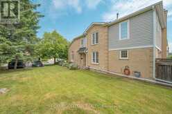 63 HEATHCLIFFE SQUARE | Brampton Ontario | Slide Image Three