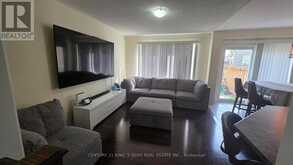 7 STOTTS TERRACE | Toronto Ontario | Slide Image Two
