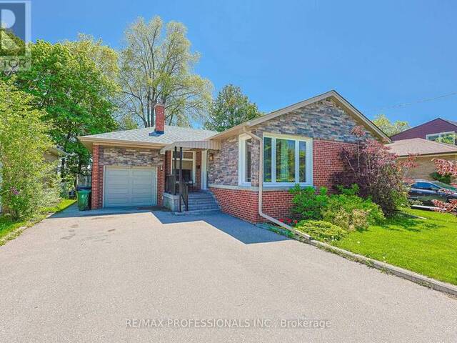 39 SEALCOVE DRIVE Toronto Ontario, M9C 2C7 - 3 Bedrooms Home For Sale