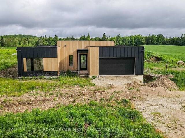 9694 6 7 NOTTAWASAGA SIDE ROAD Creemore Ontario, L0M 1G0 - 5 Bedrooms Home For Sale