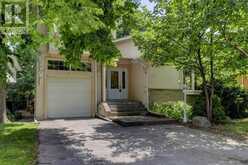 27 SHADWICK DRIVE | Toronto Ontario | Slide Image Two