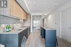 809 - 8 TIPPETT ROAD | Toronto Ontario | Slide Image Ten