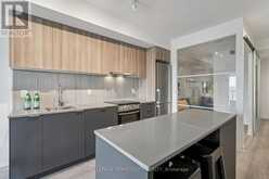 809 - 8 TIPPETT ROAD | Toronto Ontario | Slide Image Nine