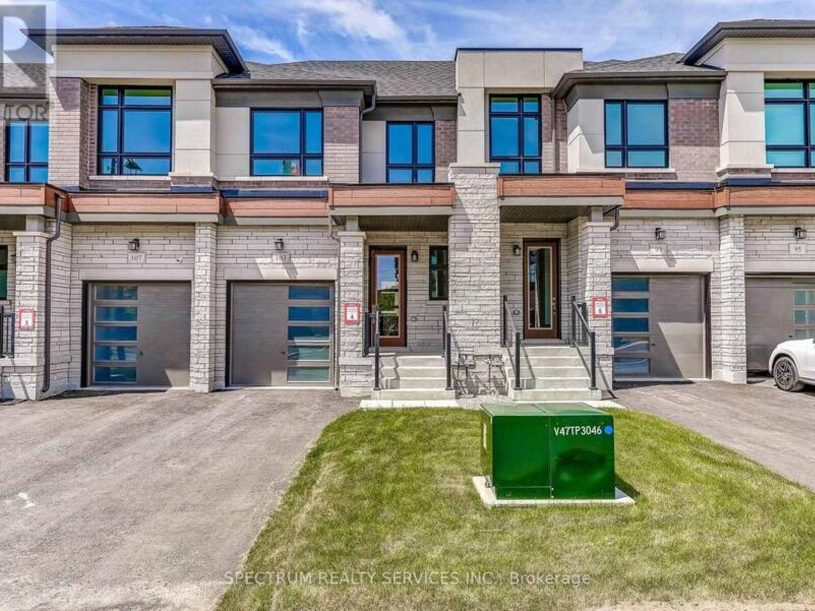 103 ADARIO CRESCENT, Vaughan, Ontario L3L 0G3