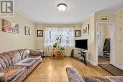 15 CLIFF STREET | Toronto Ontario | Slide Image Nine