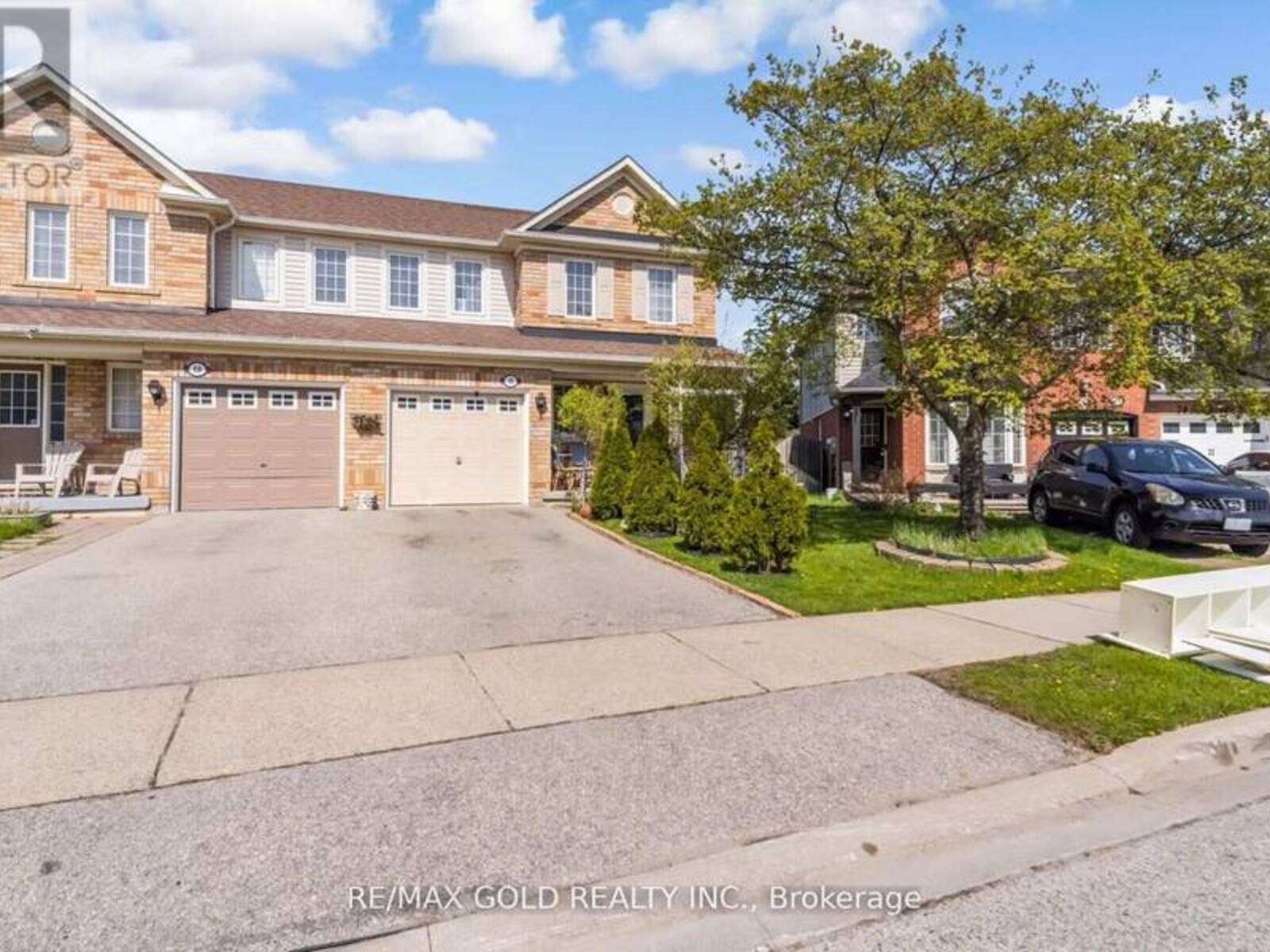 70 SWEETWOOD CIRCLE, Brampton, Ontario L7A 2X7