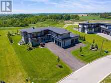 24 SUGARBUSH COURT | Halton Hills Ontario | Slide Image Two